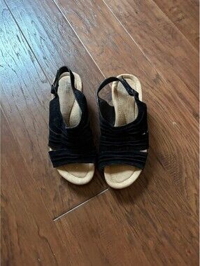 Bass Nora Black Leather Upper Women's Sandals Size 7M